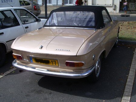Peugeot204cabartest