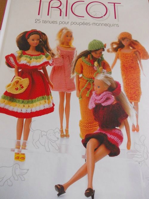 Lady's suit for Barbie  Vêtements barbie crochet, Robe de poupée au  crochet, Tenues barbie