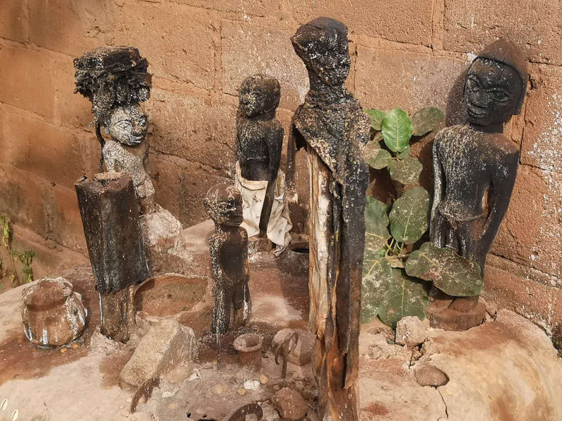 Benin-Abomey-Voodoo-Idols