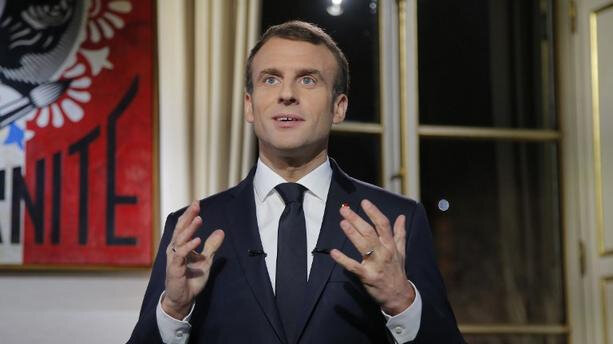 voeux-emmanuel-macron-2019-0d4d59-0@1x