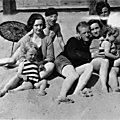 1928, santa monica - norma jeane en famille - 3