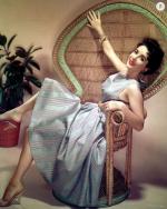 Wicker_sitting_inspiration-liz_taylor-1
