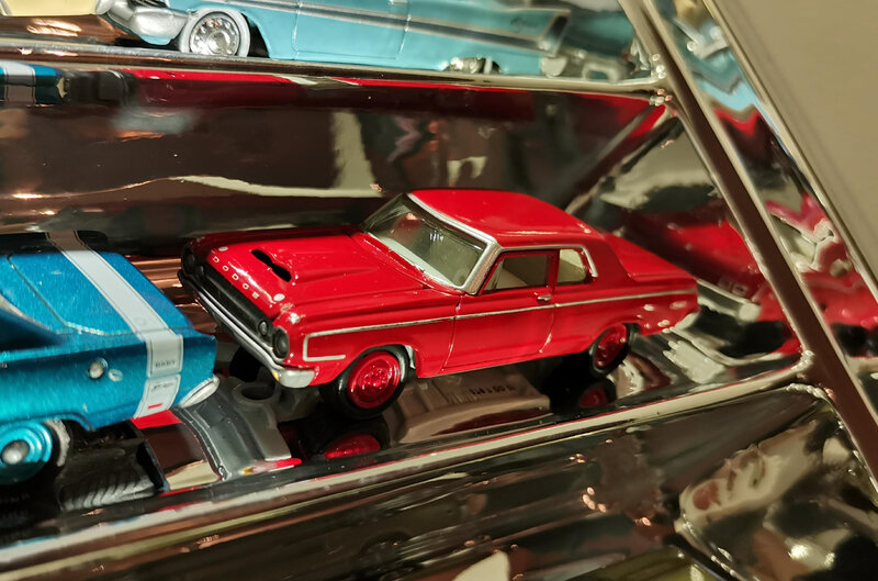 Dodge 330 Hemi de 1964 (Johnny Lightning)
