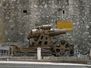 Škoda_305_mm_Model_1911_a_Rovereto (1)
