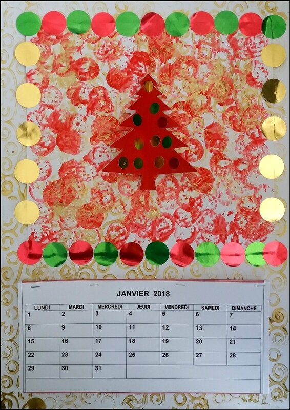 282_Noël et Nouvel an_Carte ou calendrier rouge et or (55)
