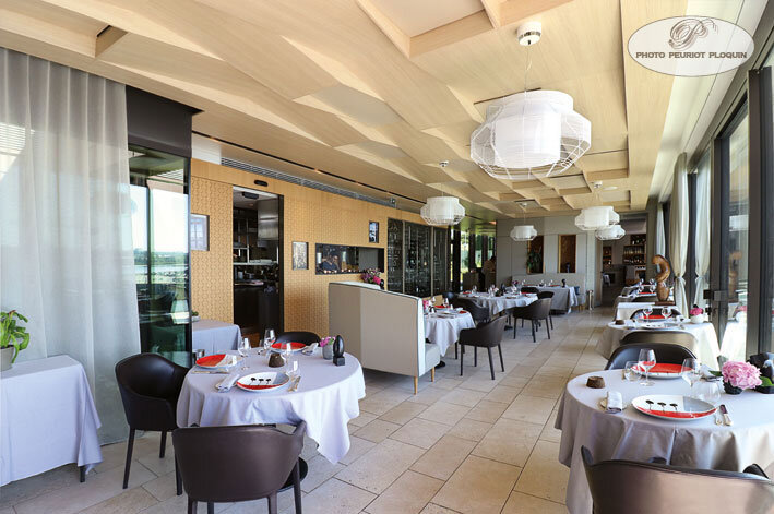 L_ATLANTIDE_1874_le_restaurant