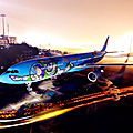 China eastern airlines lance son avion toy story