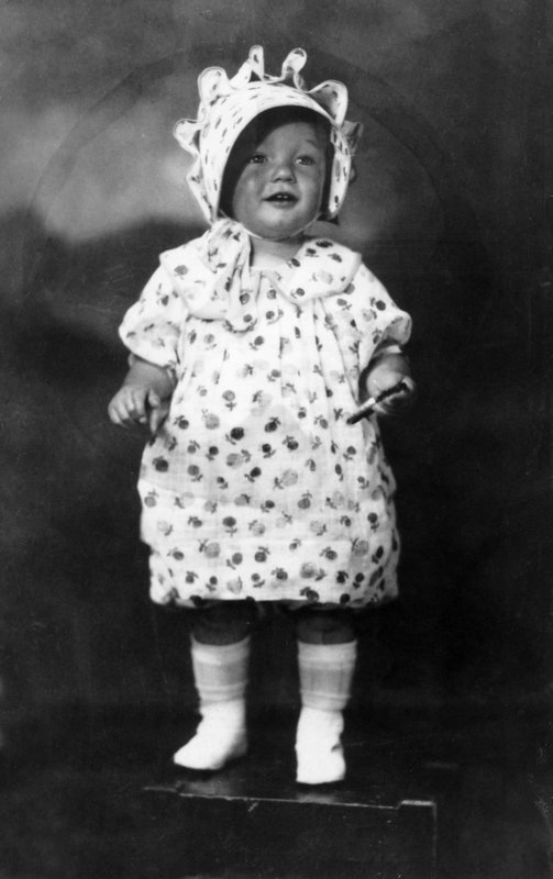 1928-norma_jeane-portrait-010-1c