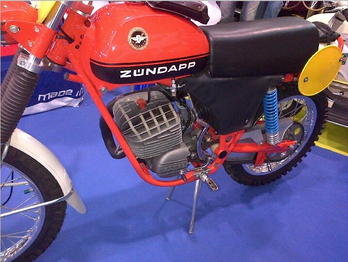 ZunGS125-2