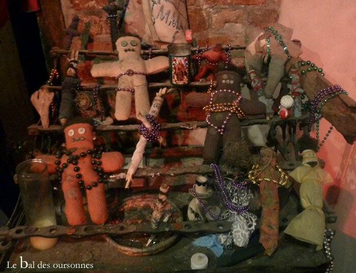 83 Poupées Vaudou Voodoo Dolls New Orleans Musée