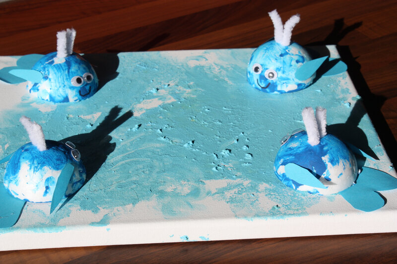 C'est la baleine qui tourne qui vire au plaisir des petites mains